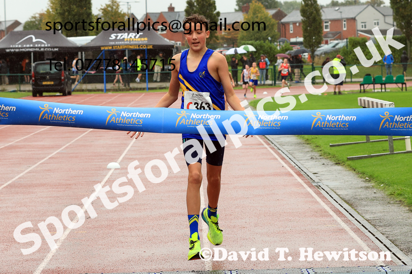 Boys Under-13s 2025 Northern Athletics Autumn Road Relays, Leigh, Lancashire. Photo: David T. Hewitson/Sports for All Pics
